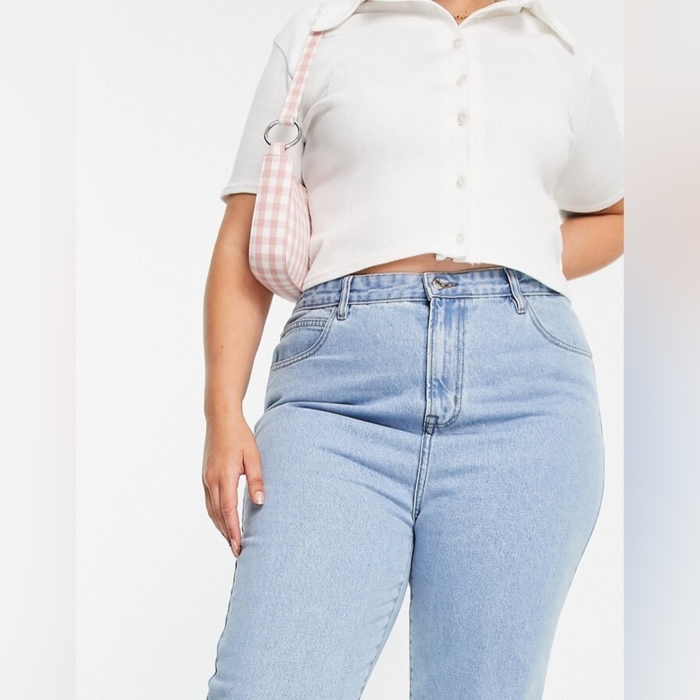 ASOS Don’t Think Twice Plus Lou Mom Jean Light Wash Women’s Size 18 NWT - Picture 3 of 10